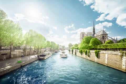 Paris: 1-hour River Seine Cruise
