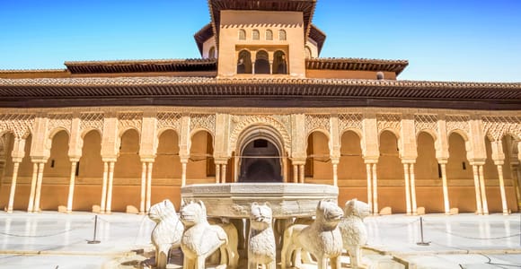 Granada: Alhambra & Gärten Tour mit Option auf die Nasridenpaläste