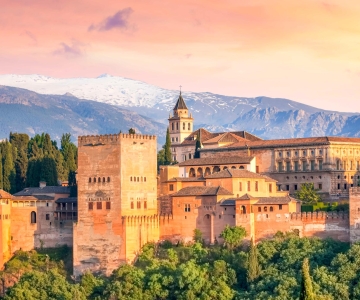 Granada: Biglietto d'ingresso per l'Alhambra con audioguida