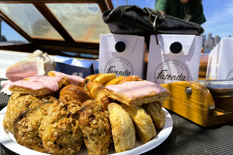 Boston: Pasticcini e Prosecco della domenica sul porto di Boston