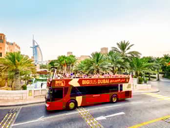 Dubai: Hop-On/Hop-Off-Bustour Klassik, Premium oder Deluxe Dubai: Hop-On/Hop-Off-Bustour Klassik, Premium oder Deluxe