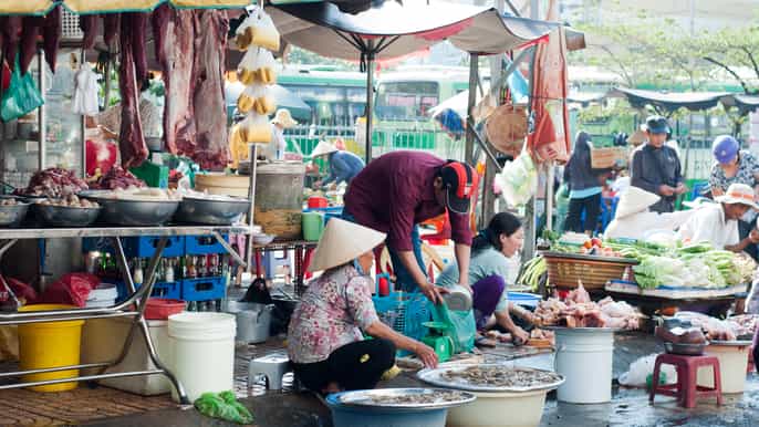 ho chi minh city halfday local life walking tour