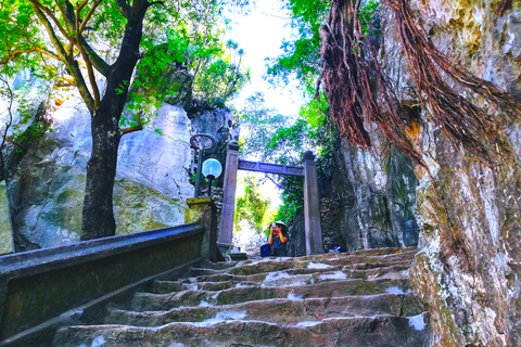 Hoi An: Tour di un giorno intero della Montagna di Marmo e della Città AnticaTour condiviso