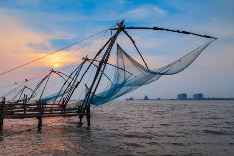Fort Kochi y redes de pesca chinas Tour privado a pieTour con recogida de Kochi o Ernakulam