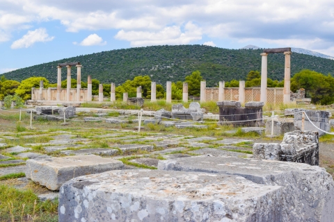 Nafplion: degustación de aceite de oliva y visita a los antiguos EpidavrosDegustación de aceite de oliva y visita a los antiguos Epidavros con recogida