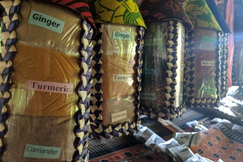 Zanzíbar: tour de la granja de especias con clase de cocina tradicionalRecogida en el hotel de la playa de Zanzíbar