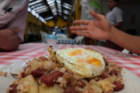 Bogotá: Colombian Breakfast Discovery Tour
