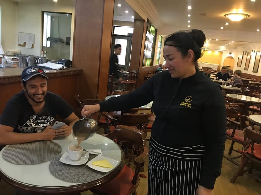 Bogotá Tour De Descubrimiento Del Desayuno Colombiano Getyourguide 2235