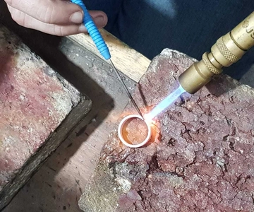 Bogota: Colombian Emerald Ring Workshop