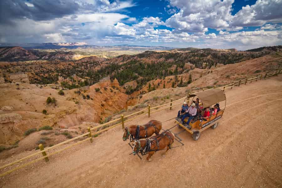 Bryce Canyon National Park: Landschaftliche Wagenfahrt zum Rim. Foto: GetYourGuide