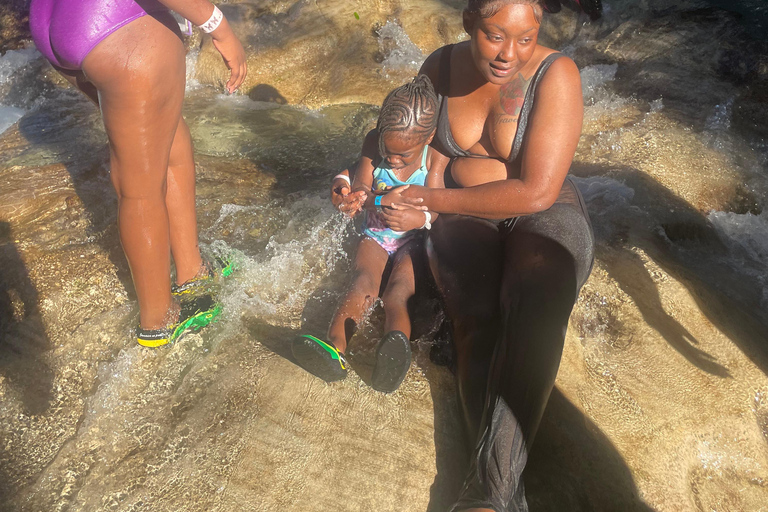 Montego Bay: Blue Hole, Secret Falls, and Dunn's River Tour