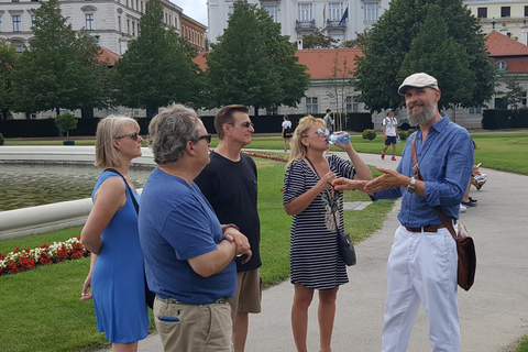 Belvedere: tour de arte mundial y utopías aristocráticasTour privado de arte belvedere