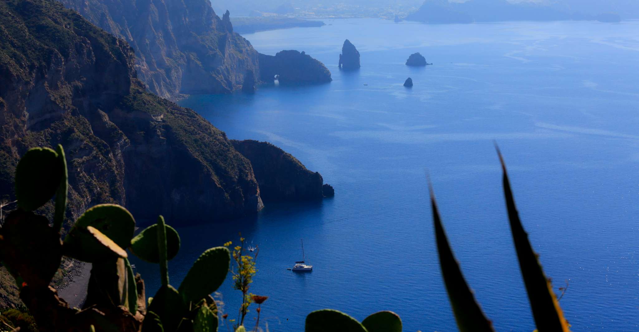 From Tropea, Aeolian Islands Day Tour by Boat - Housity