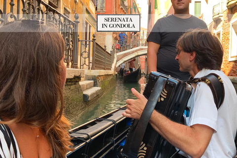 Wenecja: prywatna kolej gondolowa Grand Canal i Serenade10:00 Stawka dzienna