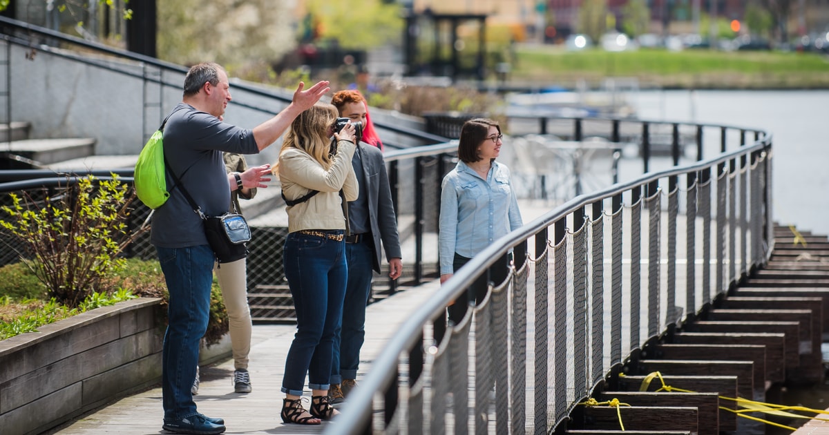 Milwaukee Photographic Walking and History Tour Milwaukee, United