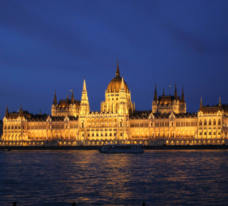 Budapest Evening Cruises Comparison Chart