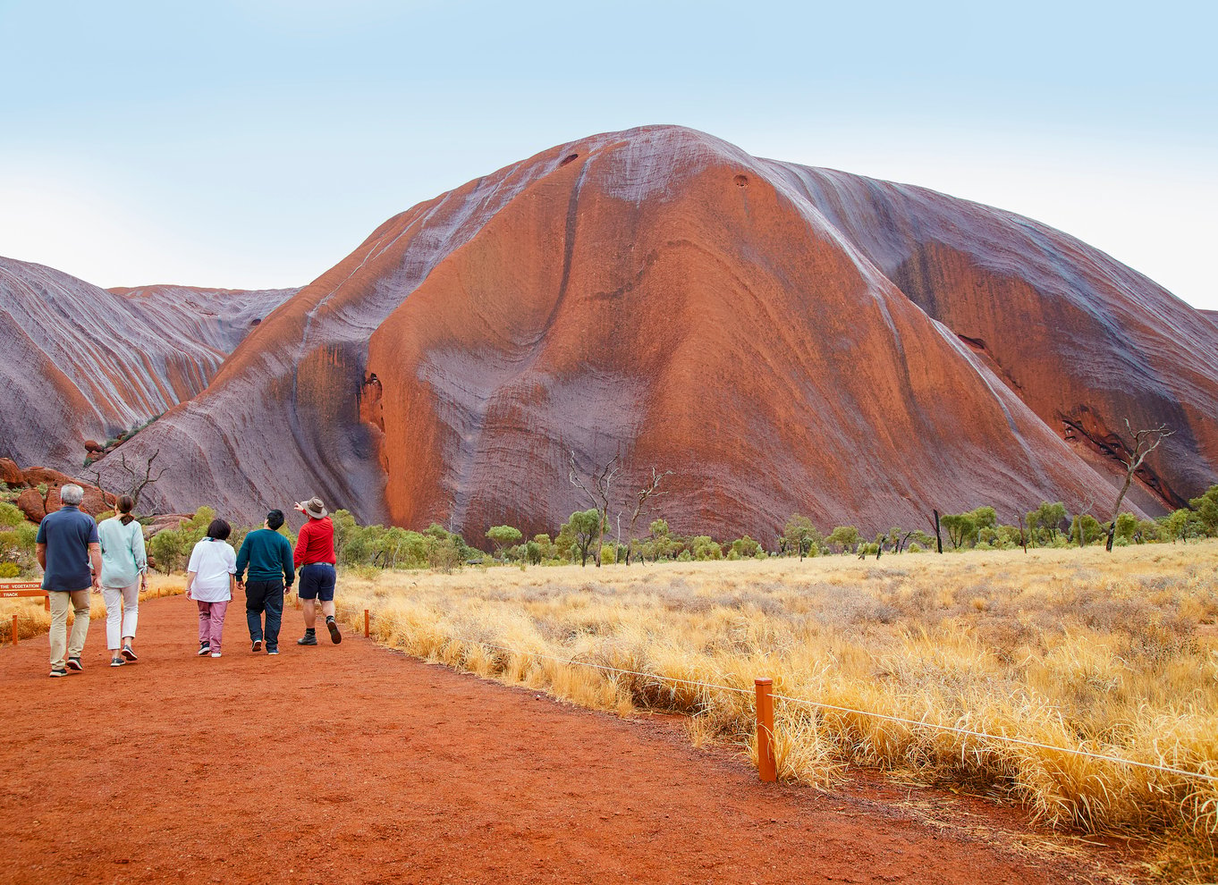 Uluru: Guidet gåtur ved solopgang med let morgenmad