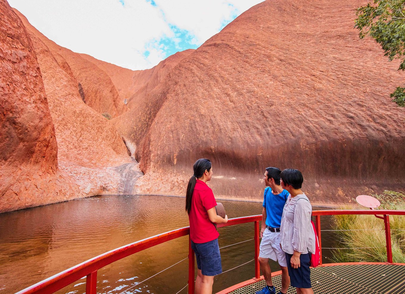 Uluru: Guidet gåtur ved solopgang med let morgenmad