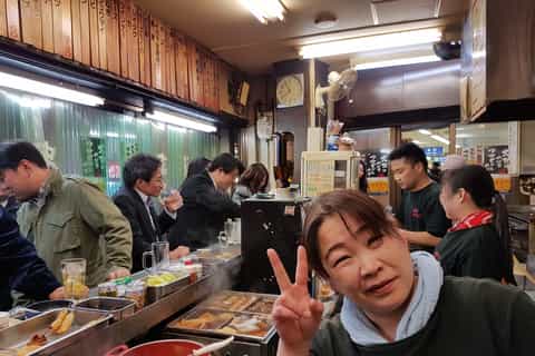 Osaka: All-Inclusive Night Foodie Cultural Extravaganza