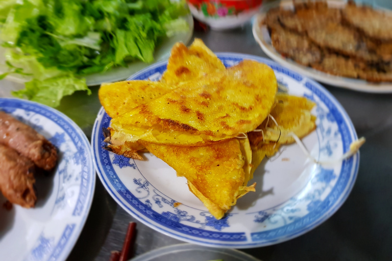 Da Nang: recorrido gastronómico de 3,5 horas en moto con conductorTour privado