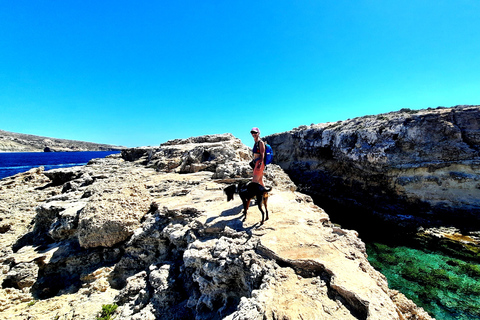 Gozo Unveiled: Guided Hiking in Comino Island
