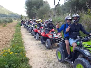 Mallorca: Quad-Abenteuer-Tour mit Klippenspringen Mallorca: Quad-Abenteuer-Tour mit Klippenspringen