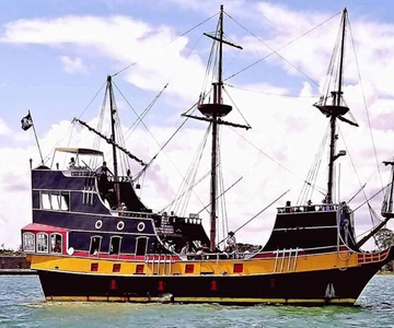 San Agustín: Crucero en busca del tesoro con espectáculo a bordo