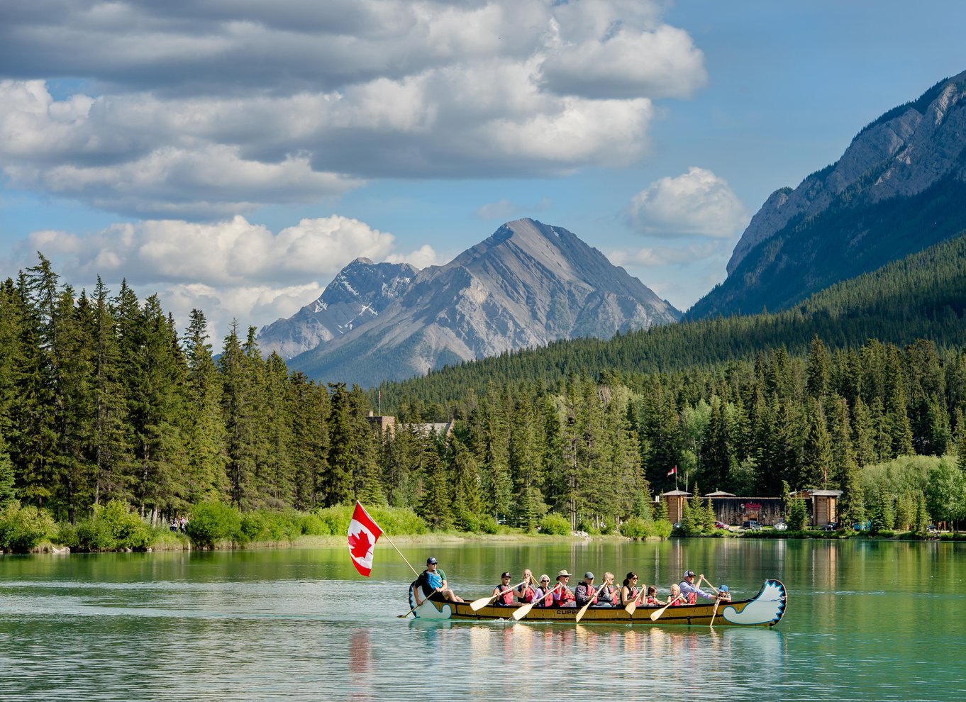 Banff: Dyreliv på Bow River – stor kanotur