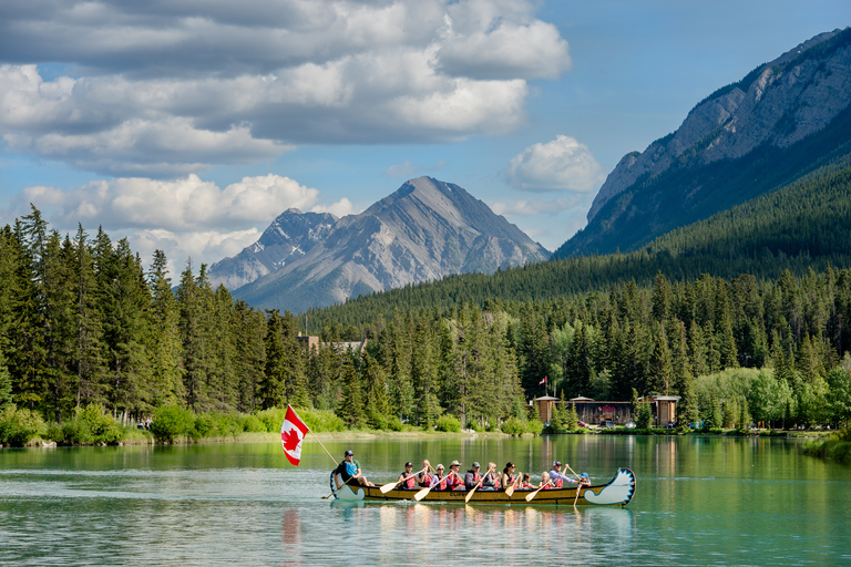 Banff: wilde dieren op de Bow River Big Canoe Tour