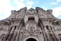 Quito, City Highlights and Food Walking Tour - Hizvo