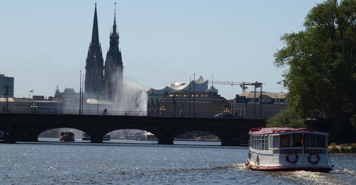 Hamburg: City Cruise on Alster Lake