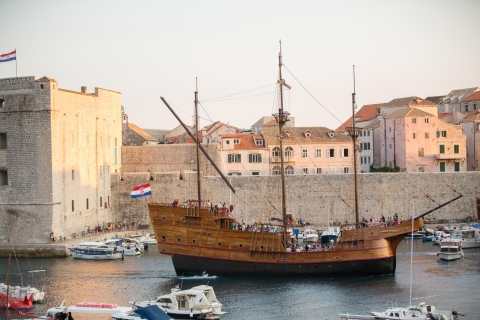 Dubrovnik : Croisière au coucher du soleil par KarakaDubrovnik : Croisière au coucher du soleil