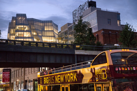 NYC: Nächtliche Sightseeing-Tour mit dem Open-Top-Bus und Live-GuideNächtliche Sightseeing-Tour im Open-Top-Bus mit Live-Guide