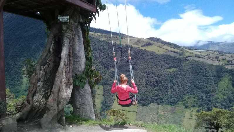 Tour privato di 2 giorni da Quito: Baños e Laguna di Quilotoa