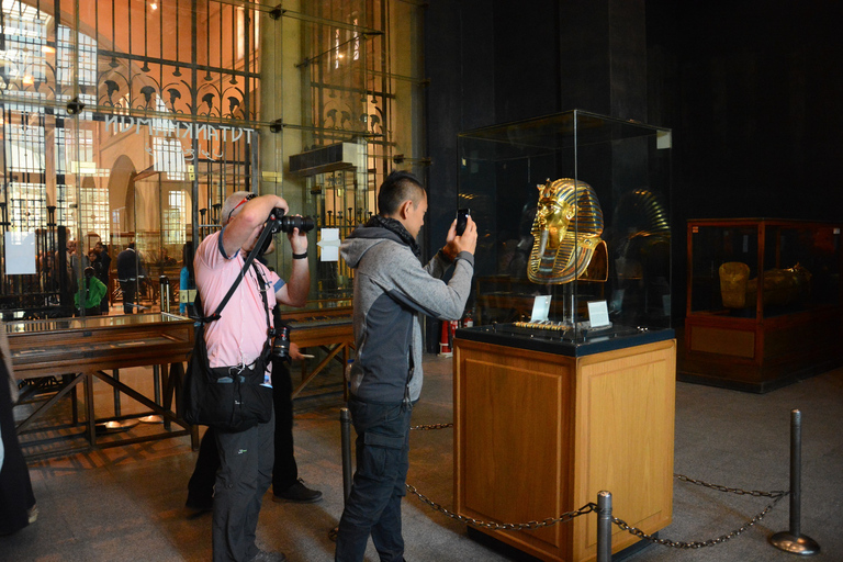 Le Caire : visite privée de 2 jours (pyramides, musées, bazars)Visite privée avec billets et déjeuner