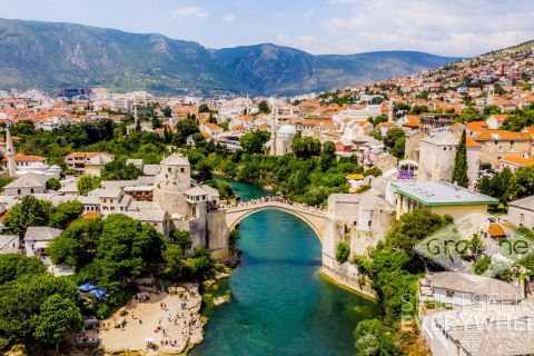Au départ de Split et Trogir : Excursion à Mostar avec les chutes d'eau de Kravica