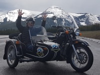 Calgary, Sidecar Tour en moto por las estribaciones rocosas de la montaña - Hizvo