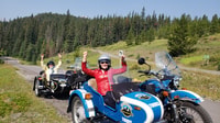 Desde Calgary, Altos Espíritus Aventura en una motocicleta Sidecar - Hizvo