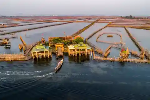 Hue: Half-Day Yellow Tam Giang Lagoon Sunset Tour