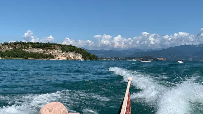 sirmione peninsular and lake garda boat tour