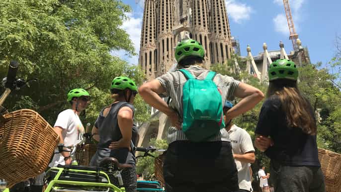barcelona 2.5hour on the trail of gaudí ebike tour