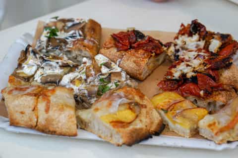 Testaccio: Neighborhood Food Tasting and Market Tour