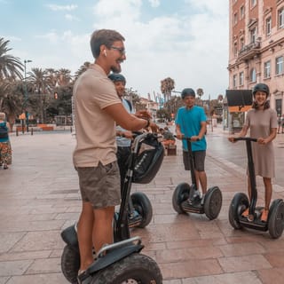 Malaga: Monumental 2-Hour Segway Tour