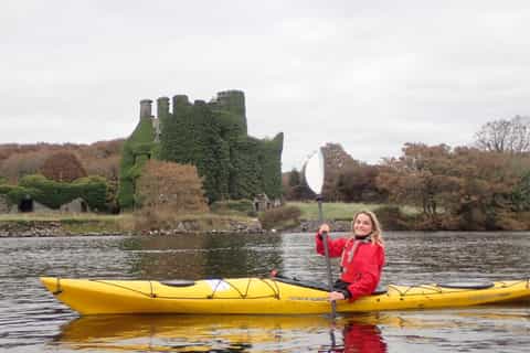 Ciudad de Galway: kayak en el río Corrib