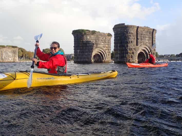 Galway City kayak sur la rivière Corrib GetYourGuide