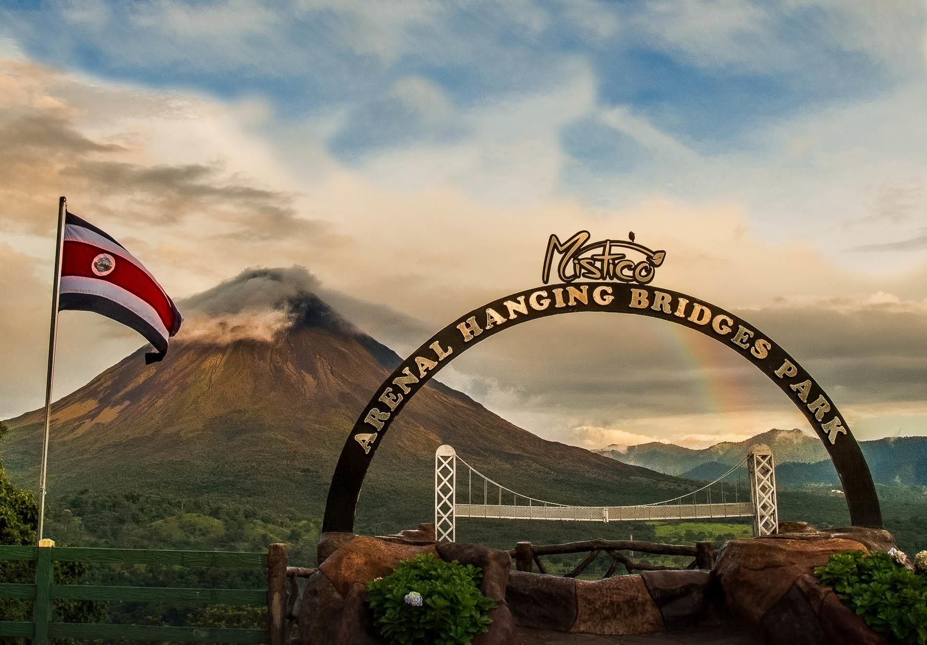 La Fortuna: Arenal Vulkan, Hängebrücken & Wasserfall Tour