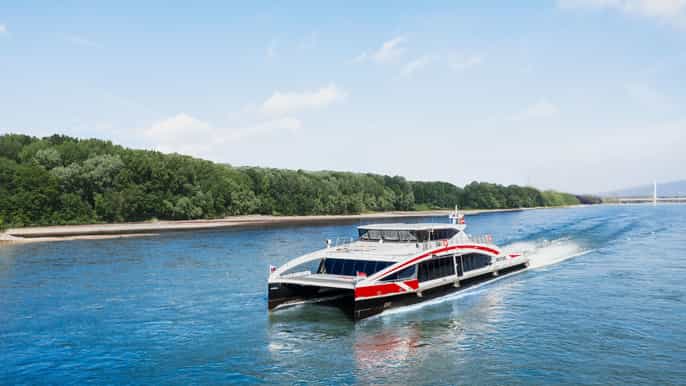 vienna e bratislava servizio di collegamento in catamarano