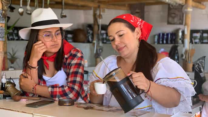 medellín coffee tour with tastings and lunch