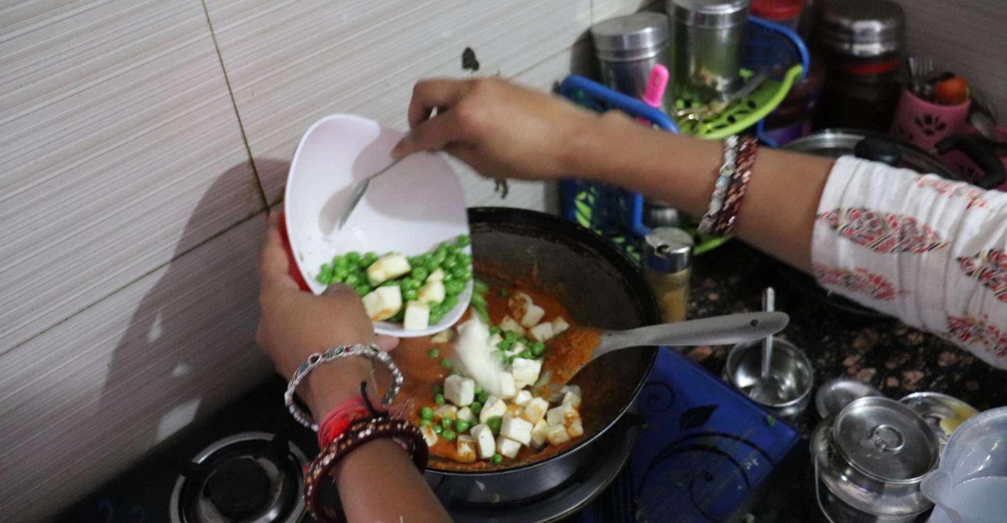 Udaipur, tam yemeklerle 4 saatlik Hint Yemek Pişirme Sınıfı - Hizvo