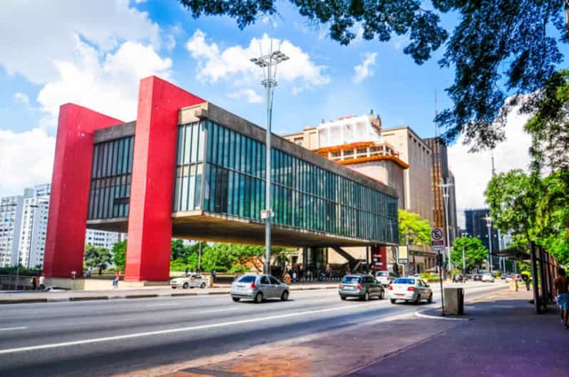Colagem de mídia
